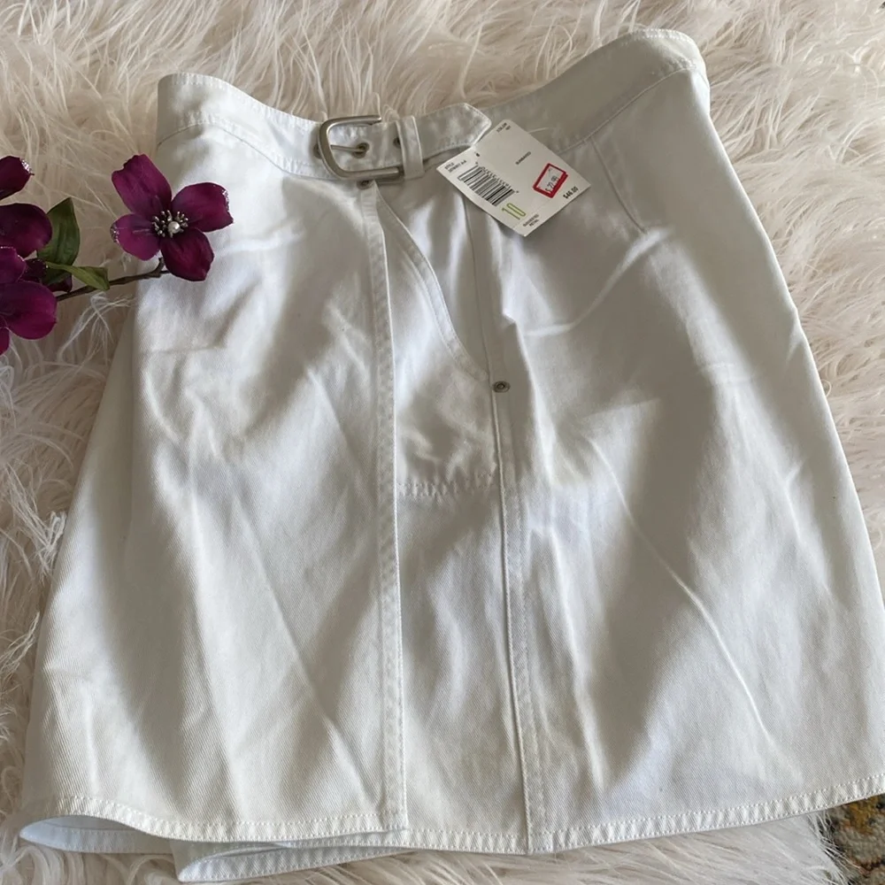 LIZ CLAIBORNE skort